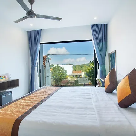 Palm Beach Hotel Phu Yen - Kite Surfing Spot In Winter Tuy Hoa Exterior photo