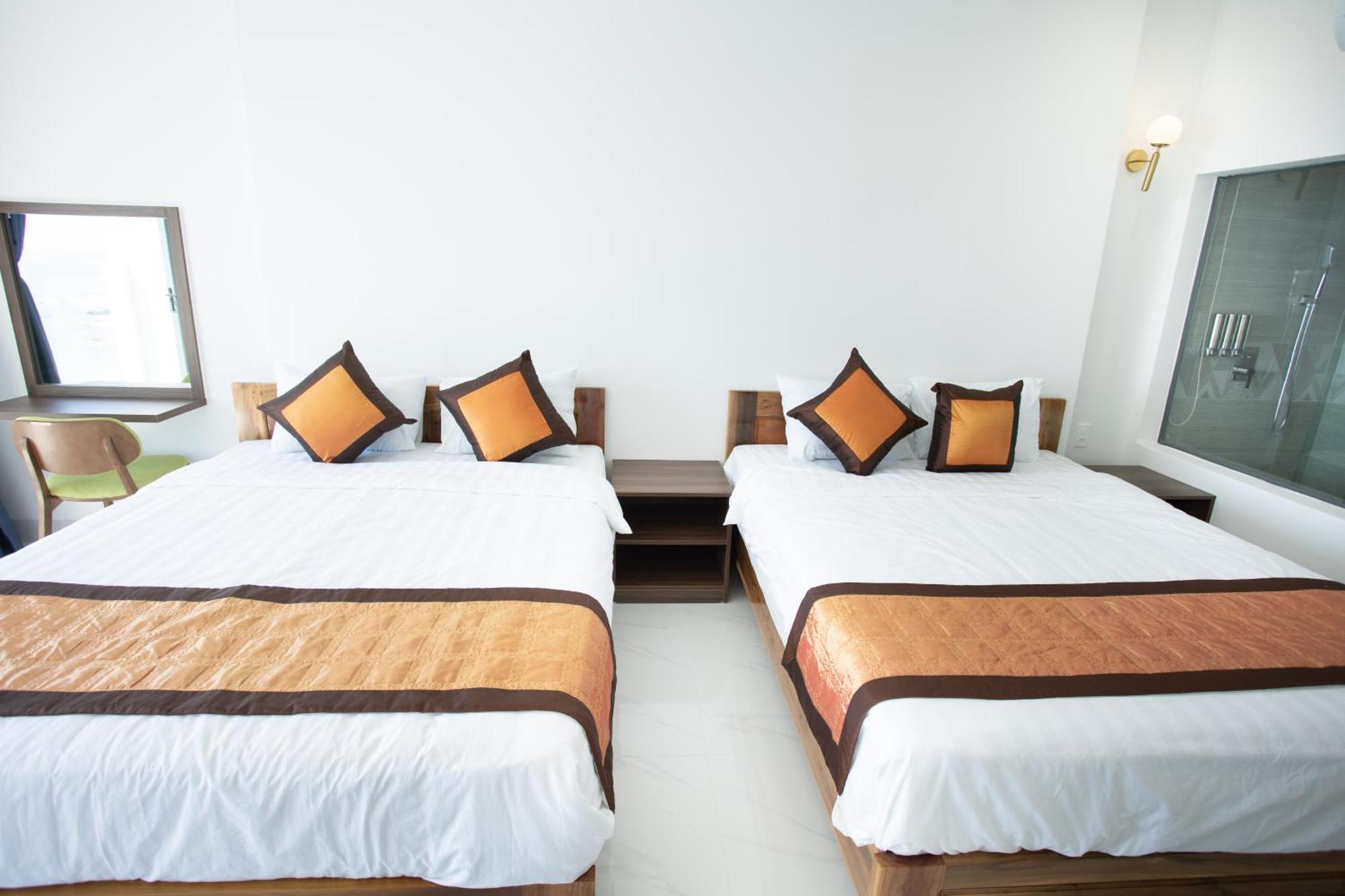 Hotel Palm Phu Yen - Kite Surfing Spot In Winter Tuy Hoa